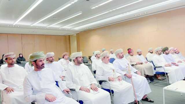 50 مشاركا في حلقة الاستراتيجية الوطنية للشباب بالدقم