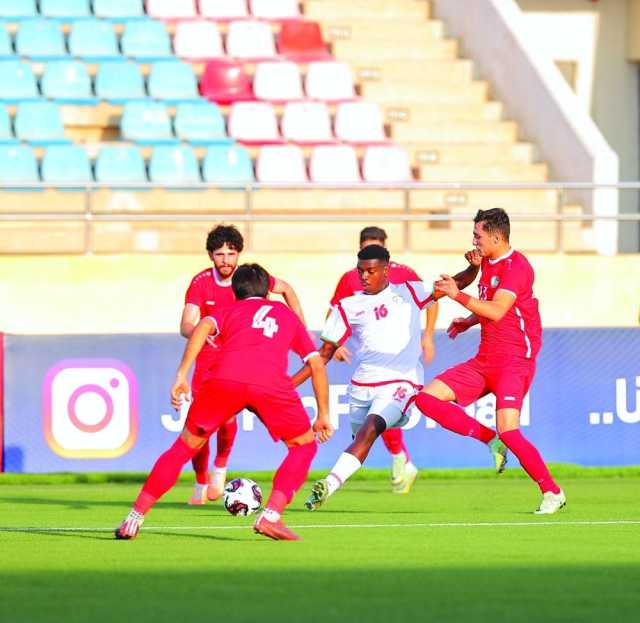 بداية مثالية للأحمر الأولمبي بالتصفيات بثنائية في شباك تونس