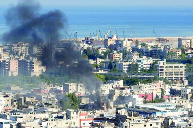 ارتفاع حصيلة الاشتباكات بمخيم عين الحلوة للاجئين الفلسطينيين إلى 20 جريحا