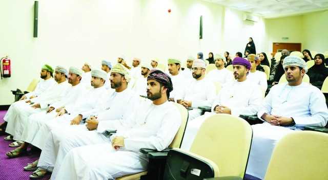 استعراض فرص الذكاء الاصطناعي على المجتمع والاقتصاد في إبراء