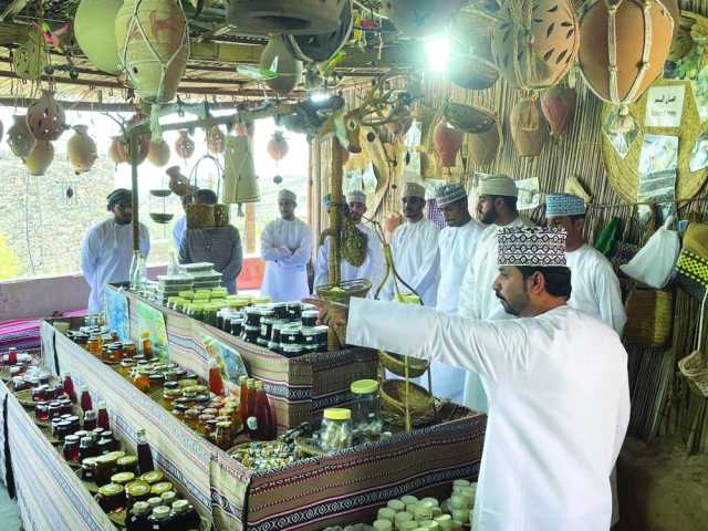 التعريف بجهود الاستثمار السياحي بالداخلية