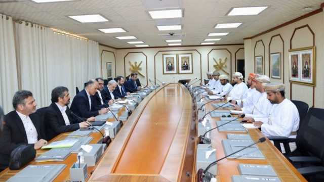 بحث التعاون التجاري والاقتصادي بين سلطنة عمان والجمهورية الإسلامية الإيرانية