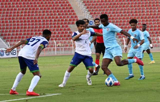 نزوى والسلام يتصدران المجموعتين في دوري تمكين