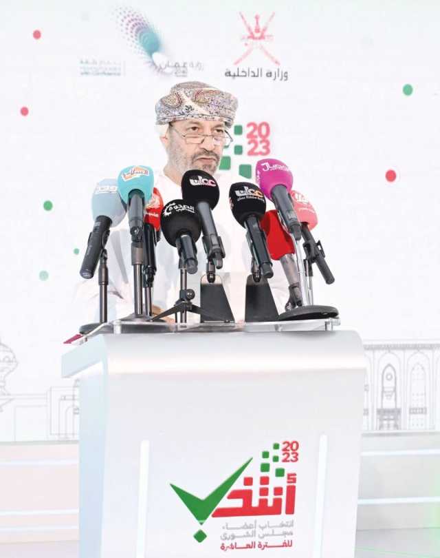العمانيون ينتخبون 90 عضوا لمجلس الشورى للفترة العاشرة