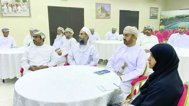 بحث توحيد جهود الأعمال الخيرية بالعامرات