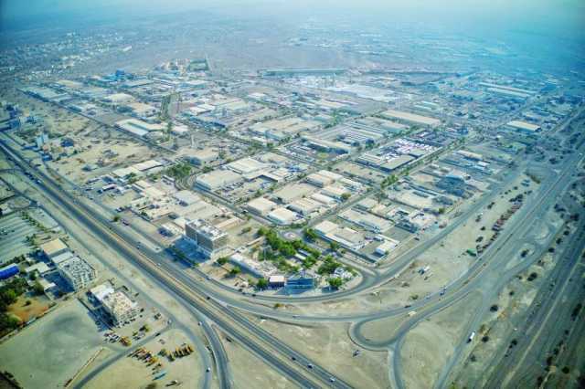 تنمية المحـــافظات ونهج اللامركـزية.. تقـييم التجـــــــربة وتوسعة القطاعات تكريسًا لدور المجتمع المحلي