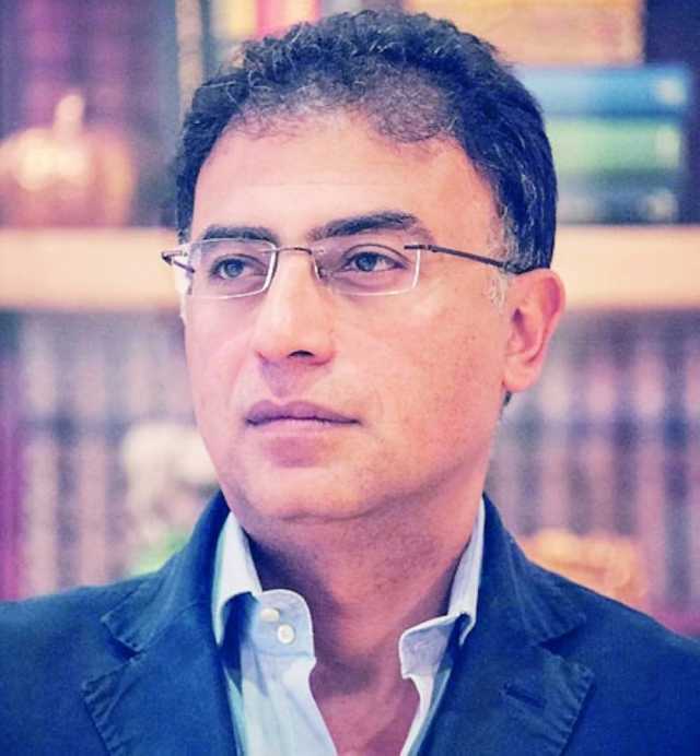 المسافة بين بيتيْنا