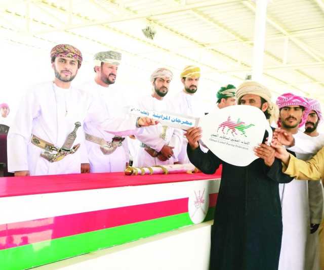 منافسة مثيرة في ختام مهرجان سباقات الهجن بثمريت