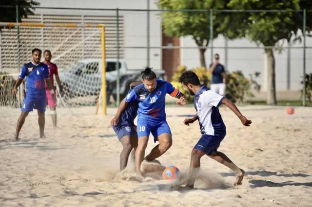 العامرات يحسم لقب دوري كرة القدم الشاطئية