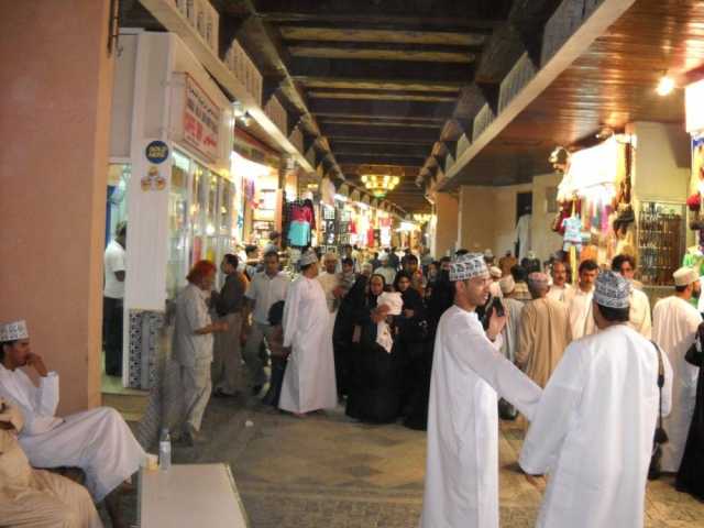 العمانيون يقاربون 3 ملايين نسمة بحلول العام الجديد