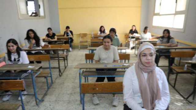 استمارة الثانوية العامة 2025.. مواعيد وطرق التقديم لخوض الامتحانات