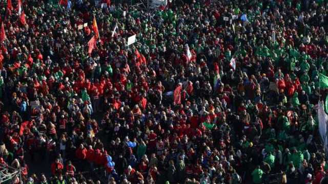إلغاء 40% من الرحلات الجوية في بلجيكا.. ماذا يحدث؟