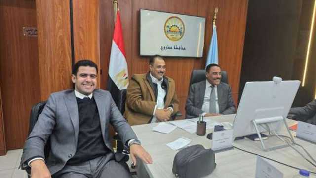 محافظ مطروح يستجيب لمطالب «المصريين الأحرار» لخدمة الأهالي