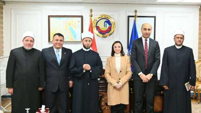 محافظ البحيرة تستقبل وزير الأوقاف لمناقشة رسالة دكتوراه بجامعة دمنهور