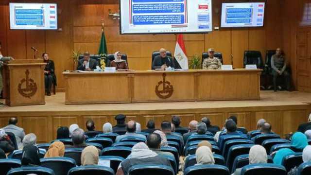 محافظ القليوبية: إجراءات حازمة ضد أي مسؤول متقاعس في عمله