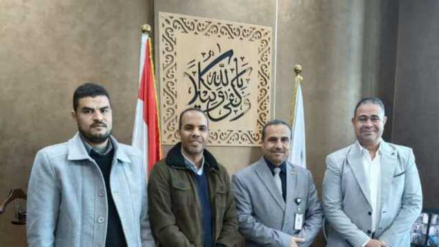 لتقديم خدمات أفضل للمسافرين.. جولة تفقدية لمدير الحجر الصحي في مطار سوهاج