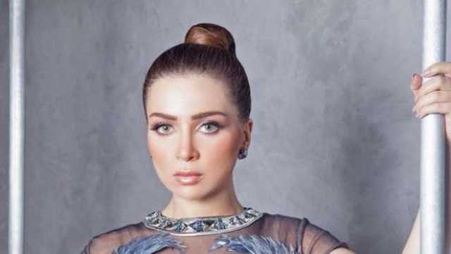 بعد صدمة فقدان والدتها.. مي عز الدين تعود إلى دراما رمضان بمسلسل الحب كله