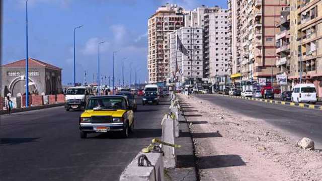 صيانة سور كورنيش الإسكندرية ضمن أعمال التوسعة.. تفاصيل ومواصفات جديدة