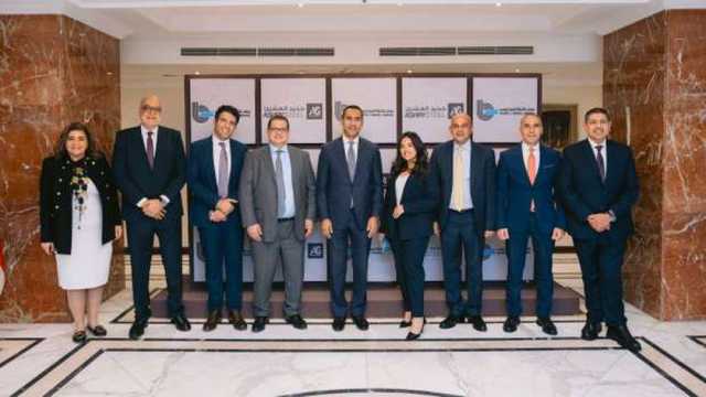 في إطار الحرص على دعم القطاع الصناعي وتعزيز الاقتصاد الوطني.. بنك قناة السويس يمنح مجموعة حديد العشري تسهيلات ائتمانية بقيمة 2.35 مليار جنيه لدعم خططها التوسعية