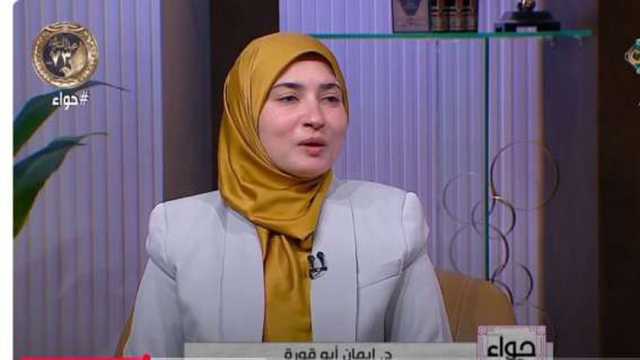عضو بـ«العالمي للفتوى»: على الزوج الالتزام بضوابط الملابس عند وجود حماته في المنزل