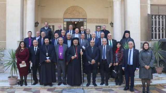 بطريرك الكاثوليك يستقبل رئيس الطائفة الإنجيلية للتهنئة بعيد الميلاد