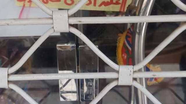 غلق 3 محلات مخالفة في حملة مكبرة بمنطقة شيراتون بالقاهرة