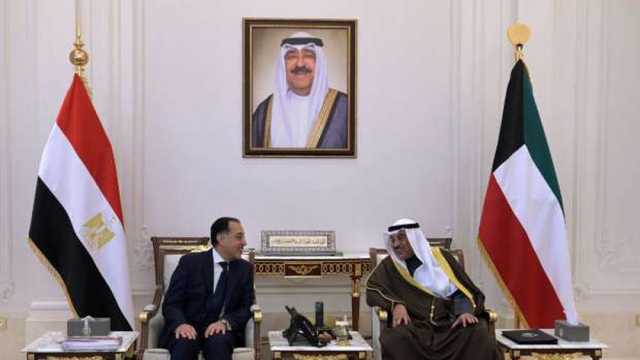ولي عهد الكويت يشيد بمبادرات الرئيس السيسي لجمع شمل العرب