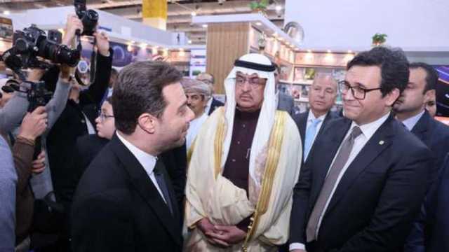 وزير الثقافة يشيد بمشاركة دولة فلسطين في معرض القاهرة الدولي للكتاب