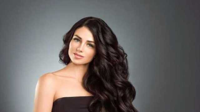 6 خلطات طبيعية تخلصك من قشرة الشعر.. علاج فعال في الشتاء