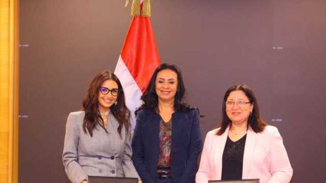 وزيرة التضامن تشهد توقيع بروتوكول للتوسع في برنامج «باب أمل»