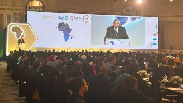 رئيس هيئة الشراء الموحد: مصر توفر 5.5%؜ من الأدوية لأفريقيا