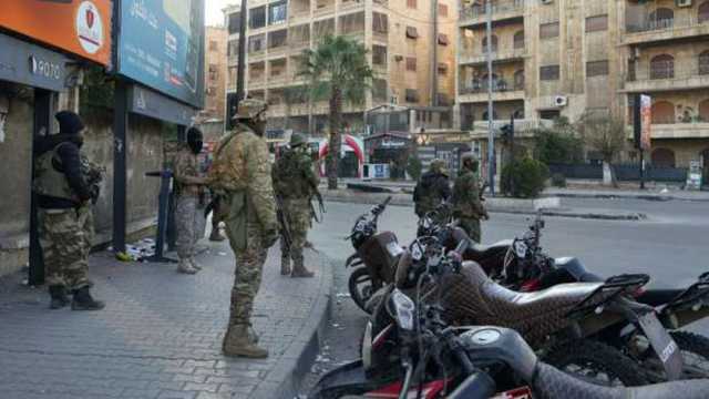 مراسل «القاهرة الإخبارية»: مجموعات عسكرية موسعة للجيش السوري في ريف حماة