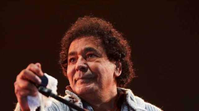 أحدث ظهور لـ«الكينج» محمد منير بعد أزمته الصحية.. يستعد لأغنية جديدة