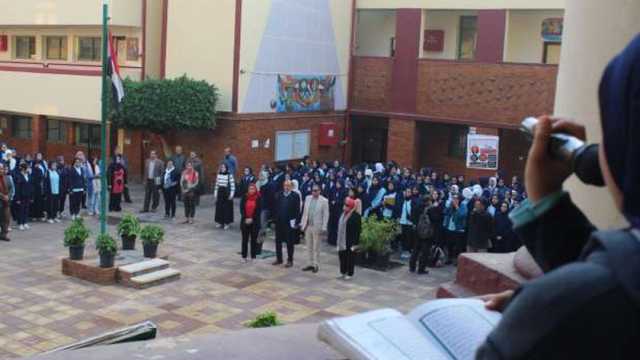«تعليم الجيزة» توجّه بتشكيل لجان لمتابعة التقييمات الأسبوعية لطلاب المدارس