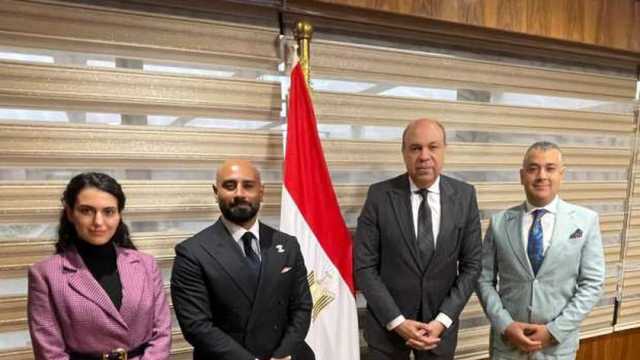 وزير الطيران يلتقي المدير الإقليمي لشركة MedAire لدعم أوجه التعاون المشترك