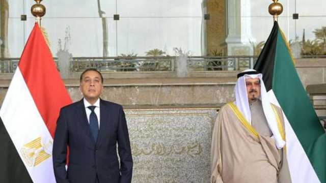 مراسم استقبال رسمية لرئيس الوزراء في الكويت