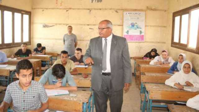 جدول امتحانات الصف الثالث الإعدادى الترم الأول 2025 بقنا