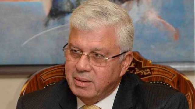 وزير التعليم العالي يصدر قرارا بغلق كيان وهمي في الفيوم