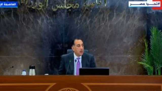 رئيس الوزراء: نخطط لاستقبال 18 مليون سائح بحلول 2026-2027