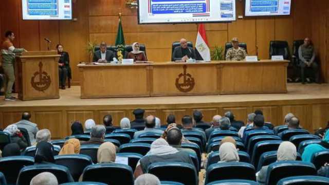 محافظ القليوبية: رمضان شهر عبادة وعمل.. وتعطيل مصالح المواطنين «غير مقبول»