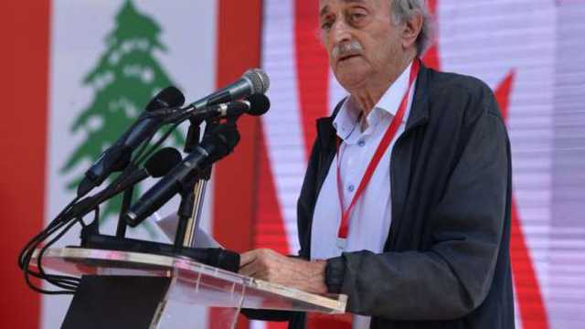 وليد جنبلاط يزور دمشق للقاء أحمد الشرع