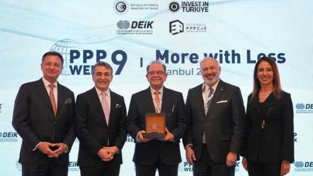 «المالية» تحصد جائزتين دوليتين من منظمة «WAPPP» ومؤتمر «PPP WEEK»