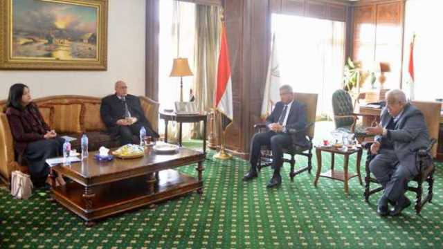 «الأعلى للإعلام» يعقد جلسة نقاشية حول سبل تطوير الإعلام المصري