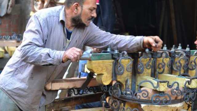«تحلّي الزرعة.. وتحسّن الرزق».. أسرار «الكارو» يكشفها ملوك الصنعة: «فن بالوراثة»