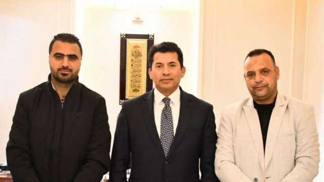 وزير الرياضة يبحث الترتيبات النهائية لافتتاح مركز شباب محمد صلاح في نجريج