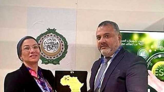 بنك التعمير والإسكان يحصد الجائزة الذهبية للتمويل الأخضر في مؤتمر المناخ COP29 بأذربيجان
