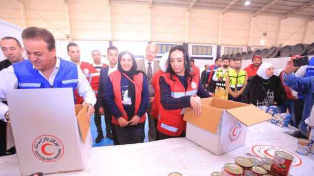 وزيرا الصحة والتضامن يتفقدان استعدادات مصر لإدخال مساعدات غزة