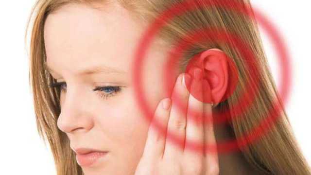 مشاكل الأذن قد تبدأ بعادات خاطئة.. إليك 4 نصائح للحماية