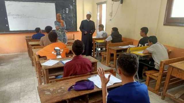 4 توجيهات لرؤساء لجان الشهادة الإعداداية في الأقصر.. لضمان انضباط الامتحانات