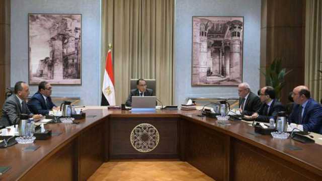 رئيس الوزراء: إنشاء وتجهيز 14 مجمعا صناعيا حرفيا لخدمة عدد من المحافظات